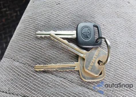 2004 Toyota Tacoma Prerunner V6 из США, поврежденный, VIN 5TESN92N24Z332986